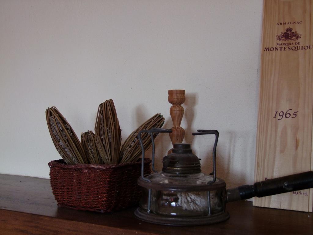 Bed and Breakfast Casa Branzele Trezzo Tinella Exterior foto