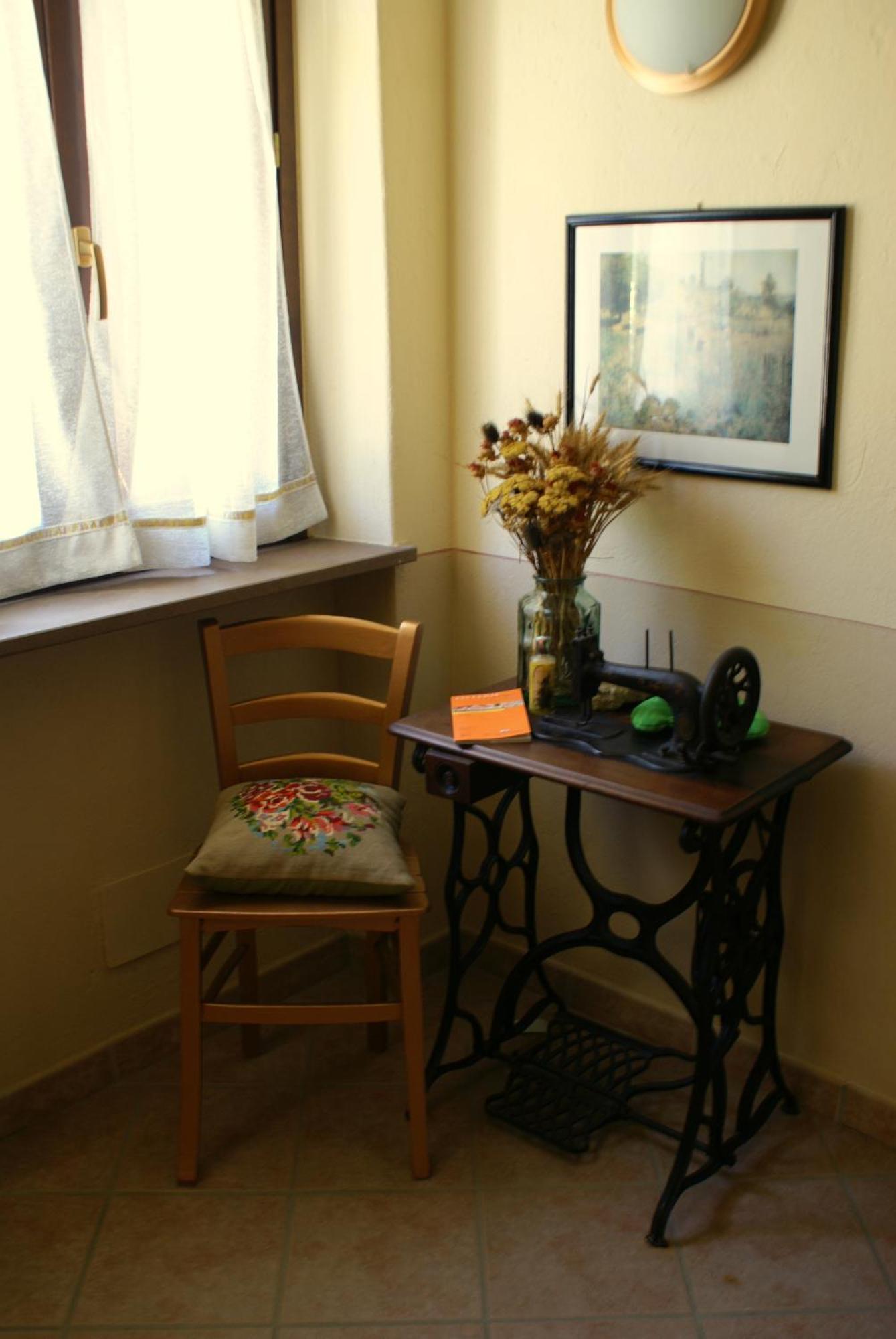 Bed and Breakfast Casa Branzele Trezzo Tinella Exterior foto