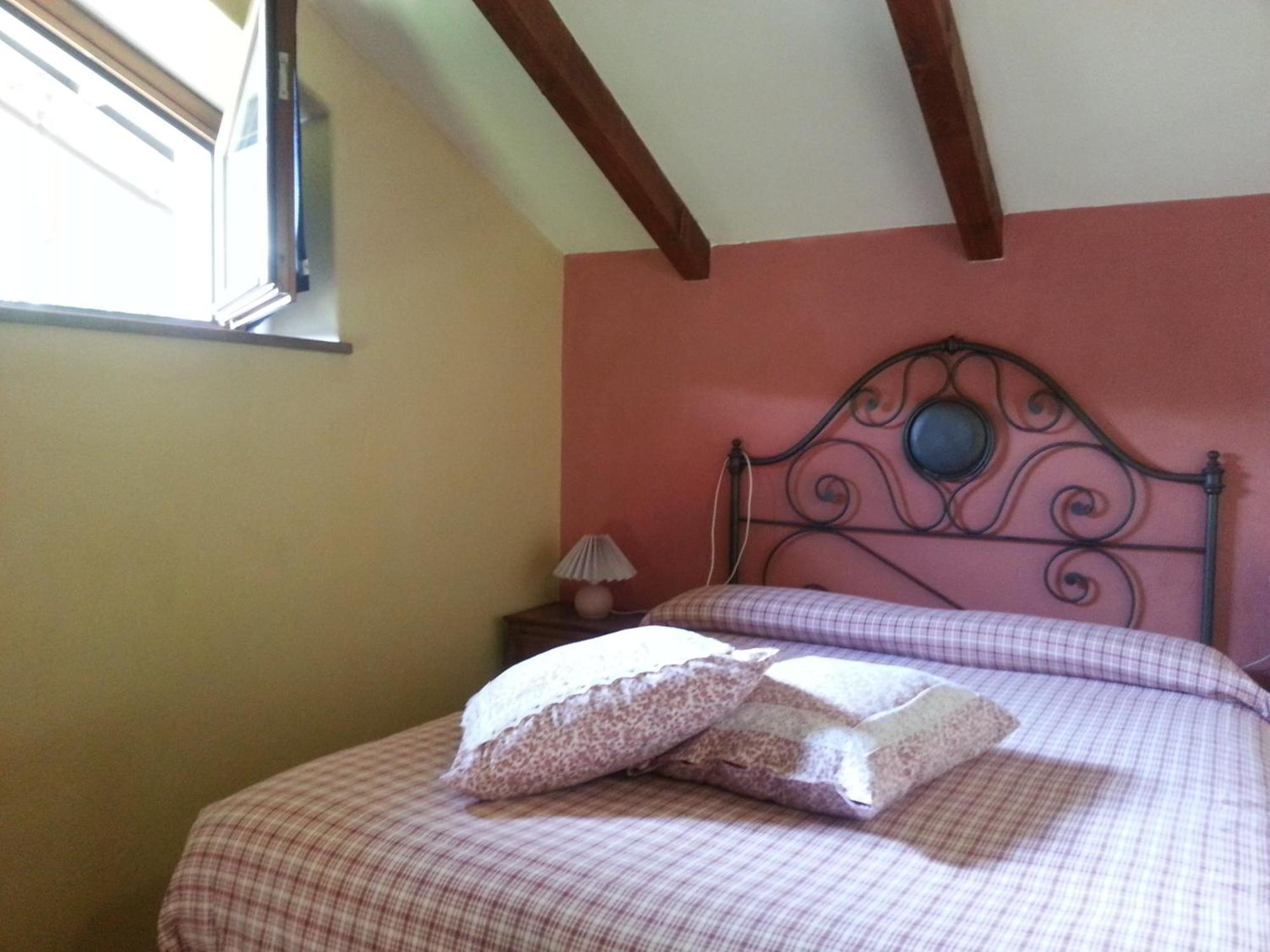 Bed and Breakfast Casa Branzele Trezzo Tinella Habitación foto